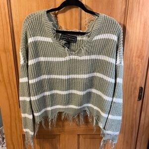 Polly & Esther Olive and White Frayed V-Neck Sweater